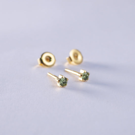 August – Peridot Claw
