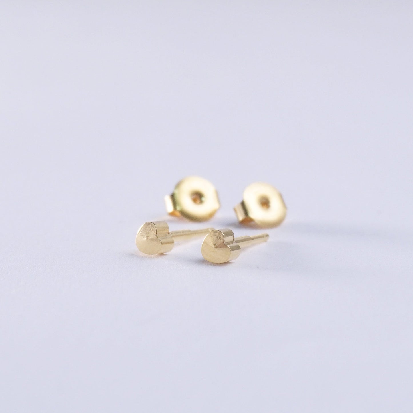 Plain Earing Heart