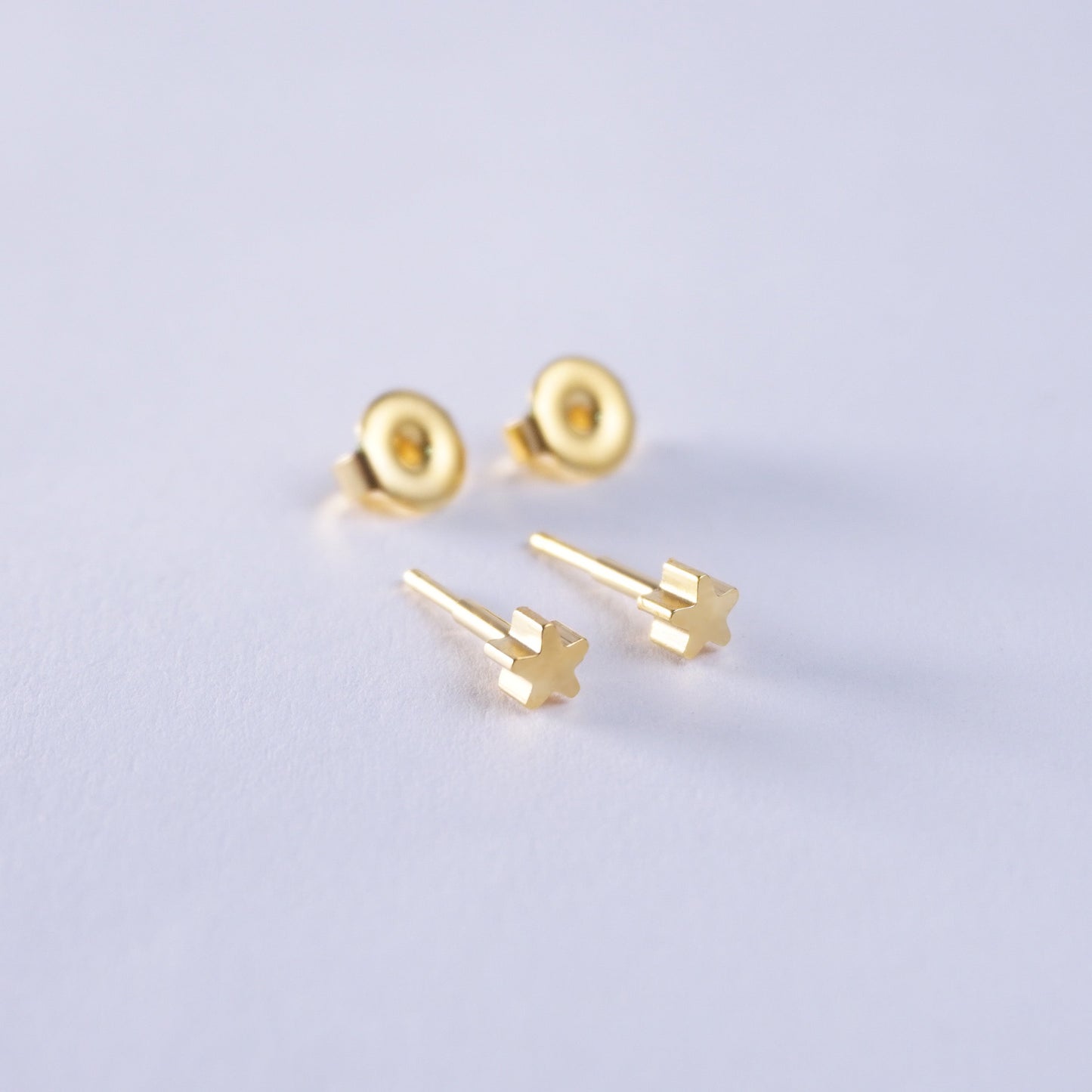 Plain Earing Star