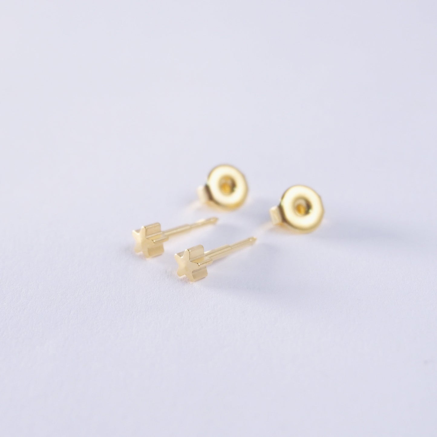 Plain Earing Star