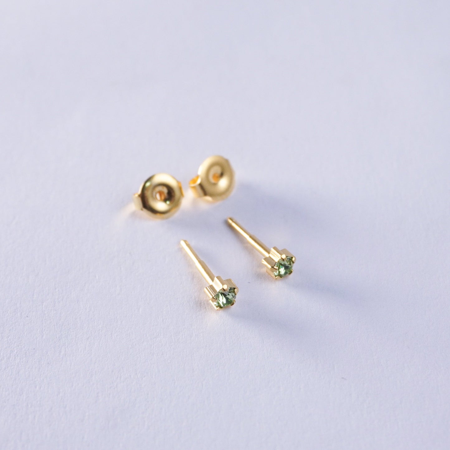 August – Peridot Claw