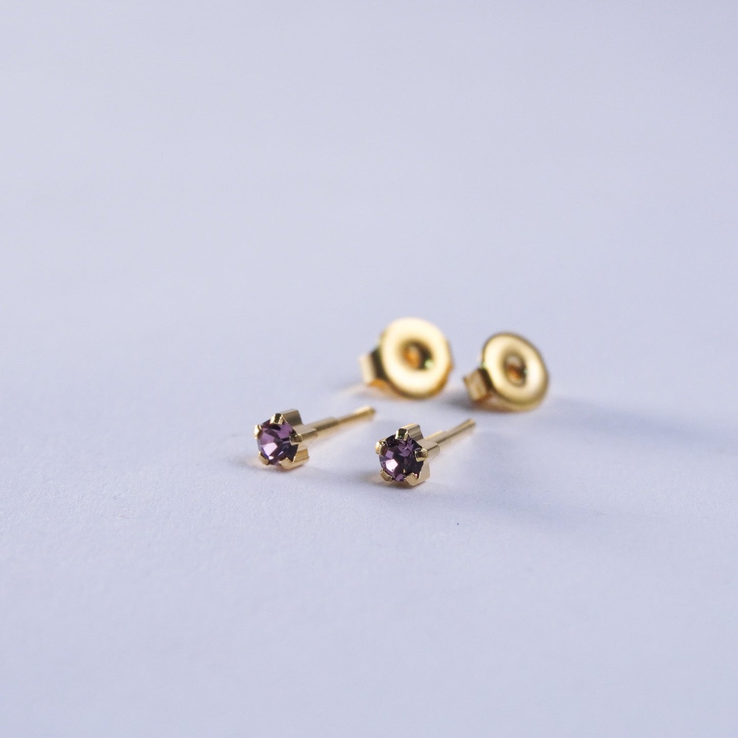 June – Alexandrite Claw Set