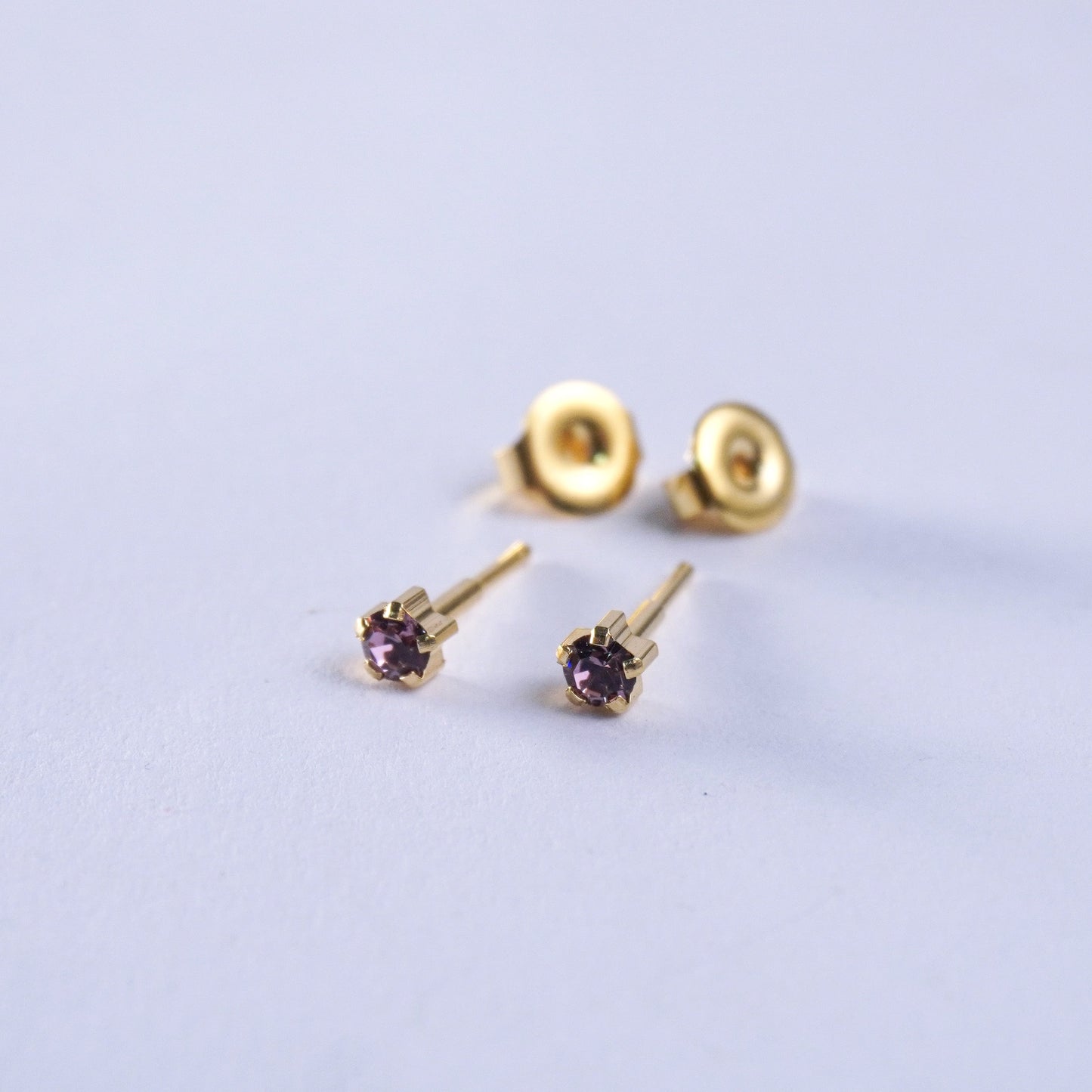June – Alexandrite Claw Set
