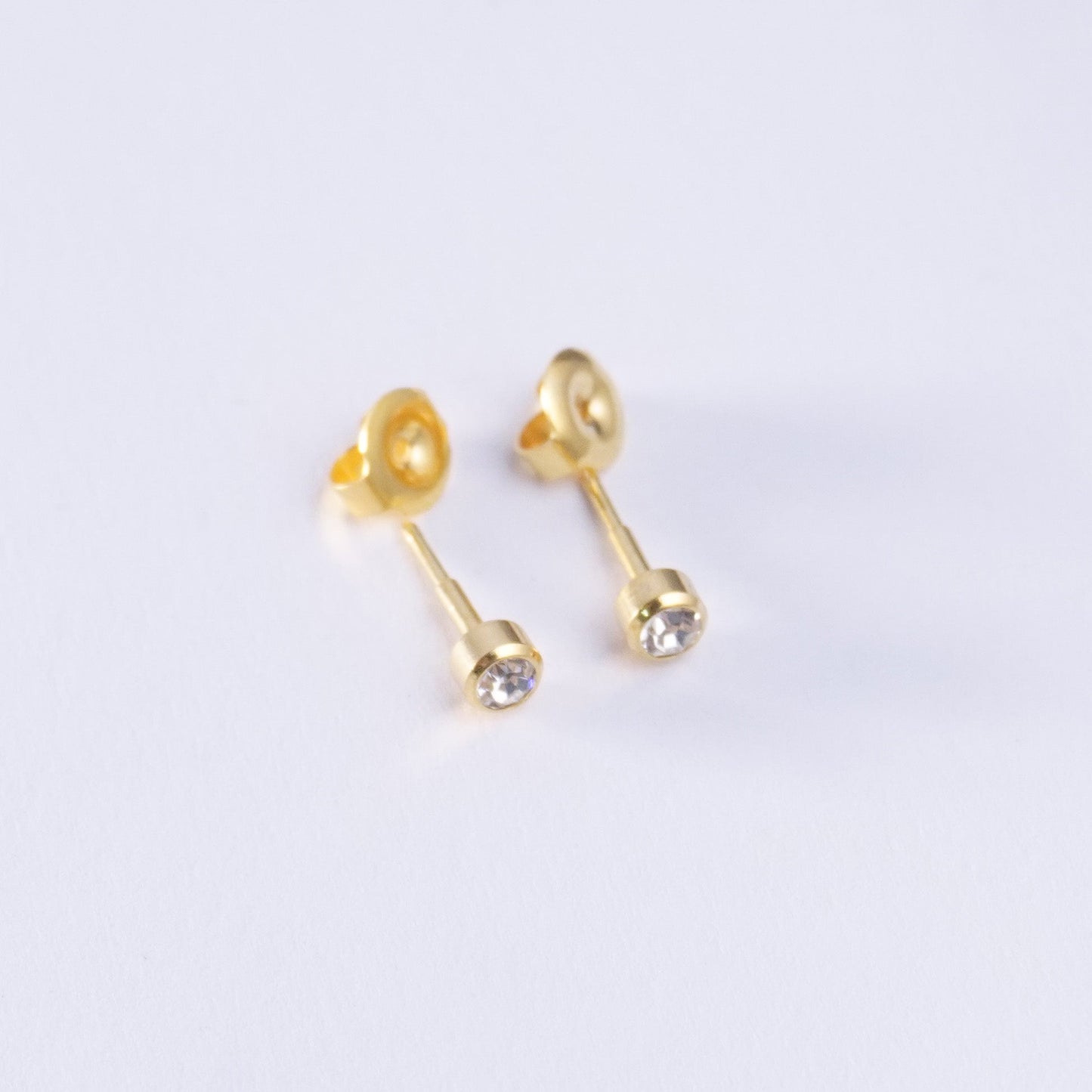 April – Crystal Bezel Set