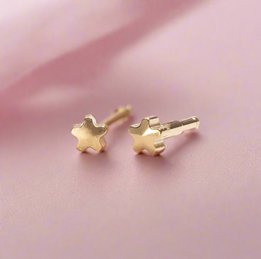 Plain Earing Star